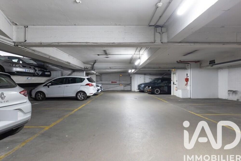 Vente Parking/Garage Vente Parking 10 m&sup2; Paris 9