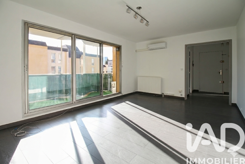 Vente Appartement Vente Appartement 4 pièces Courbevoie