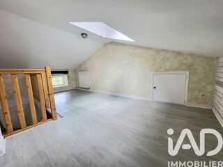  Immeuble à vendre 173 m² Saint-just-saint-rambert