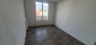  Appartement à louer 3 pièces 53 m²