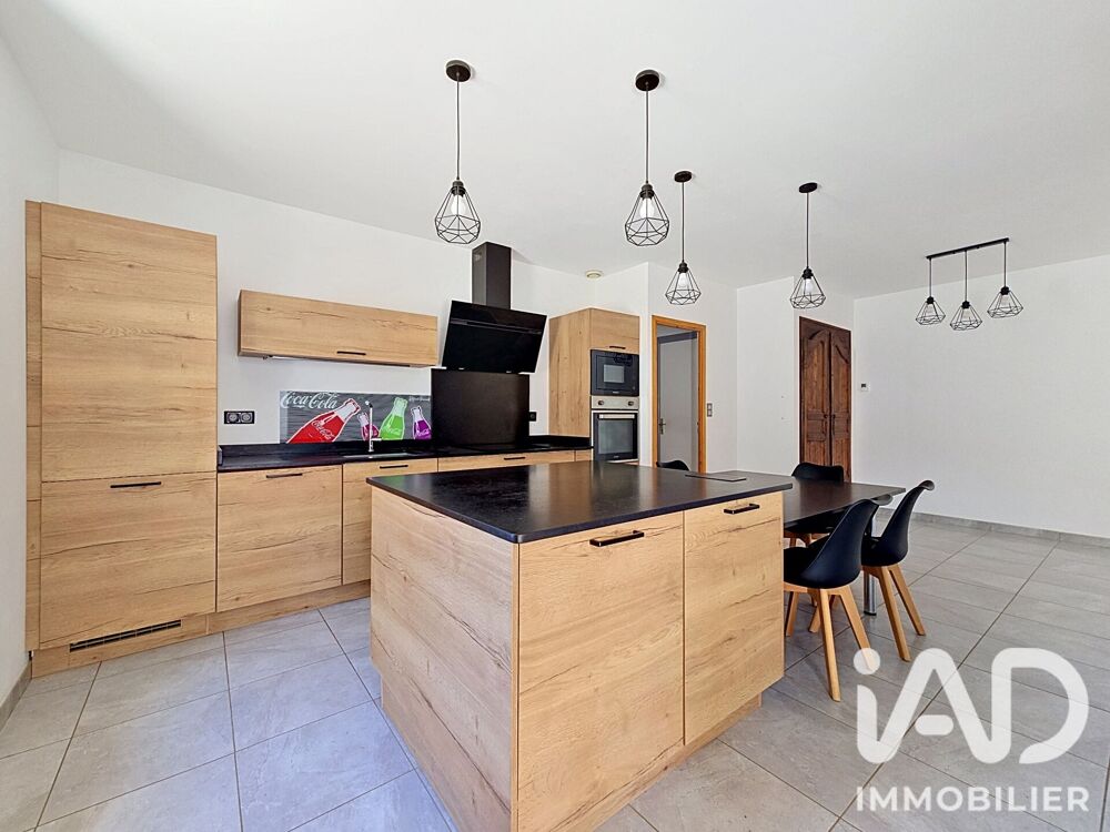 Vente Maison de village 6 pièces