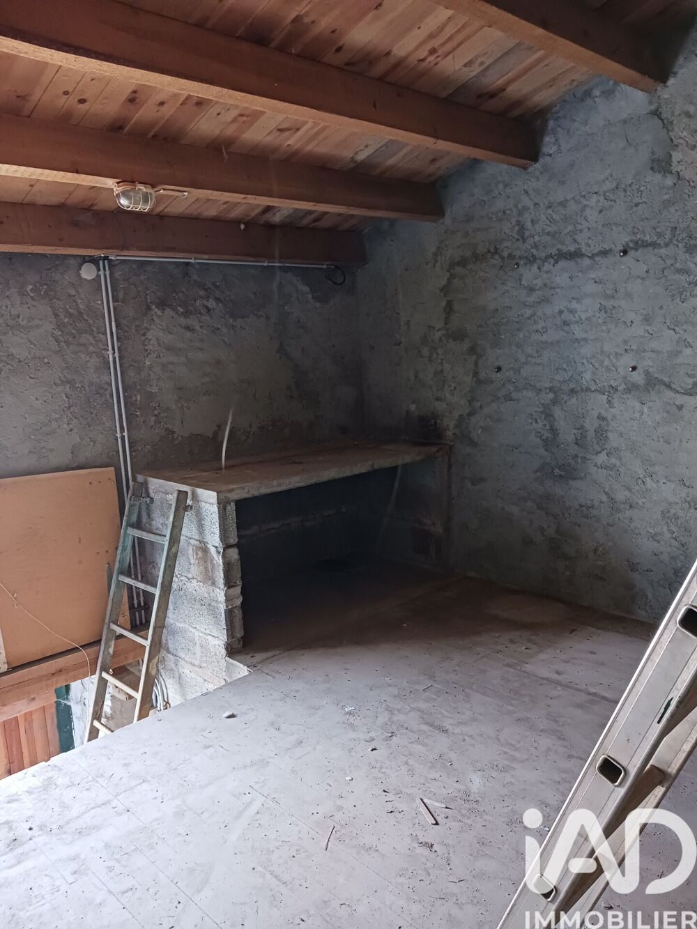 vente Immeuble - 35 m² Ferrières (17170)