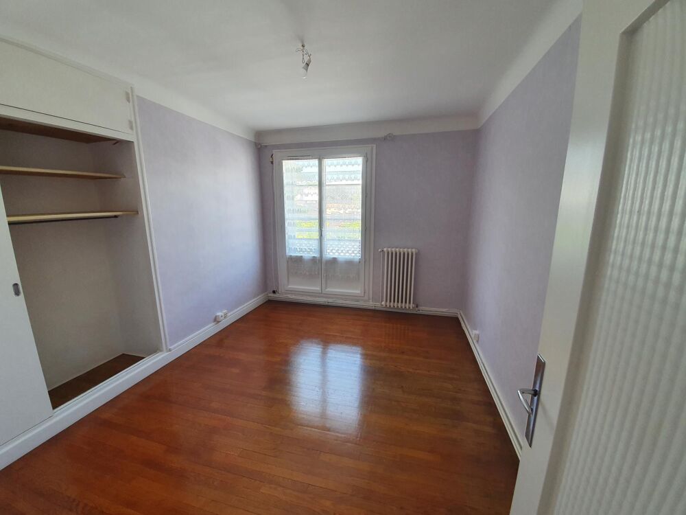 GRENOBLE, 20 Rue Nicolet, dans petite copropriété de deu....