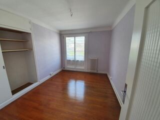  Appartement à louer 3 pièces 72 m²