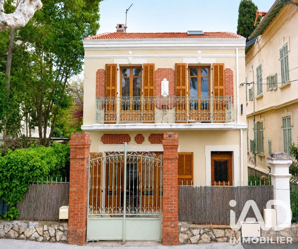 Vente Maison Vente Maison de ville 3 pièces Hyères