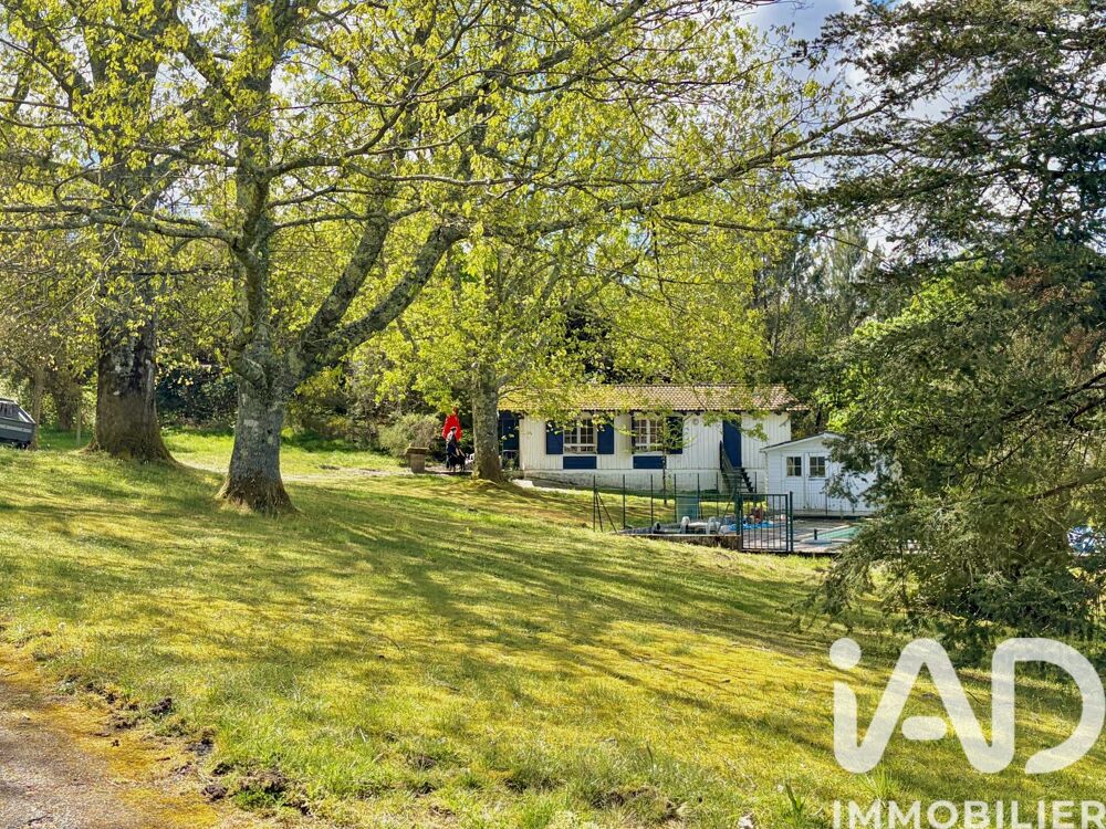 à vendre  Maison Saint-Julien-en-Born (40170)