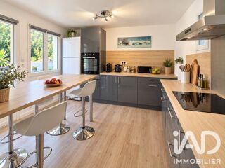  Maison à vendre 6 pièces 232 m²