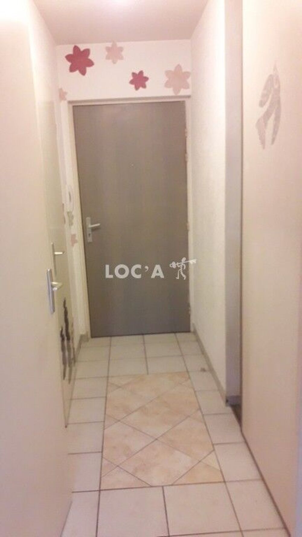 480€ cc / Mois - Appartement F1 situé dans une résidence....
