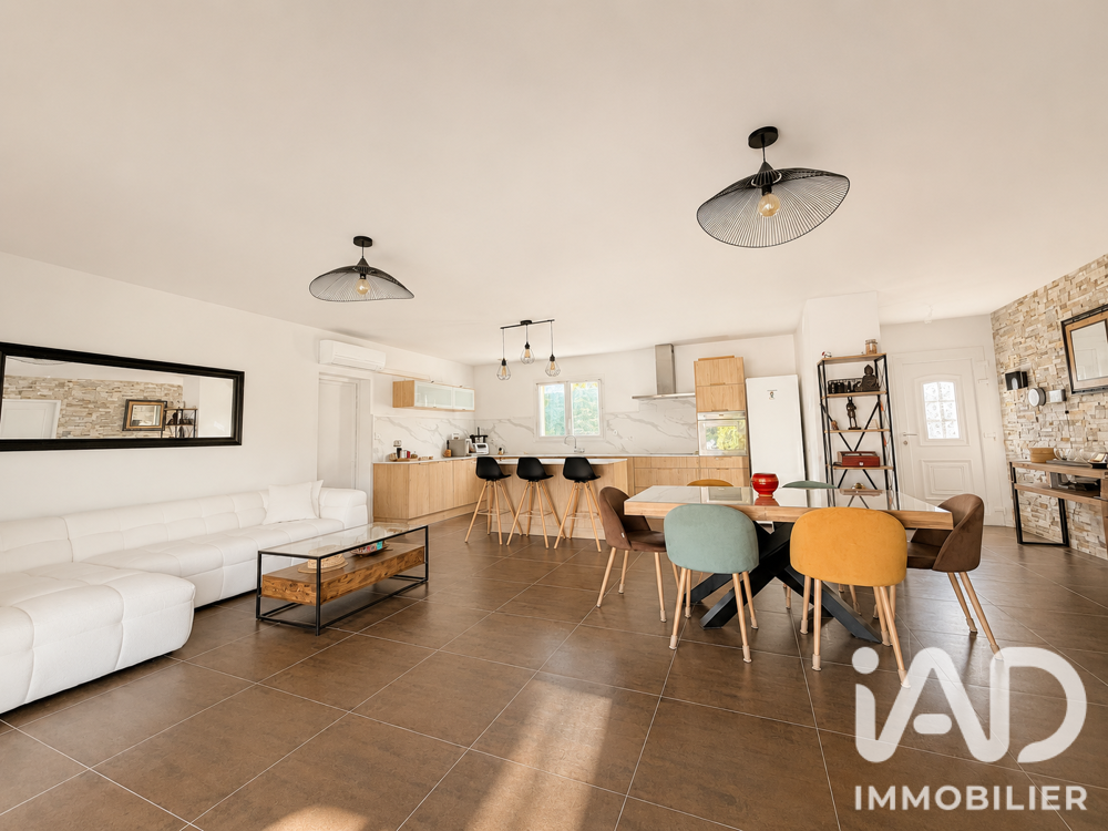 Vente Maison Vente Maison/villa 5 pièces Cuges-les-pins