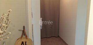  Appartement à louer 3 pièces 77 m²