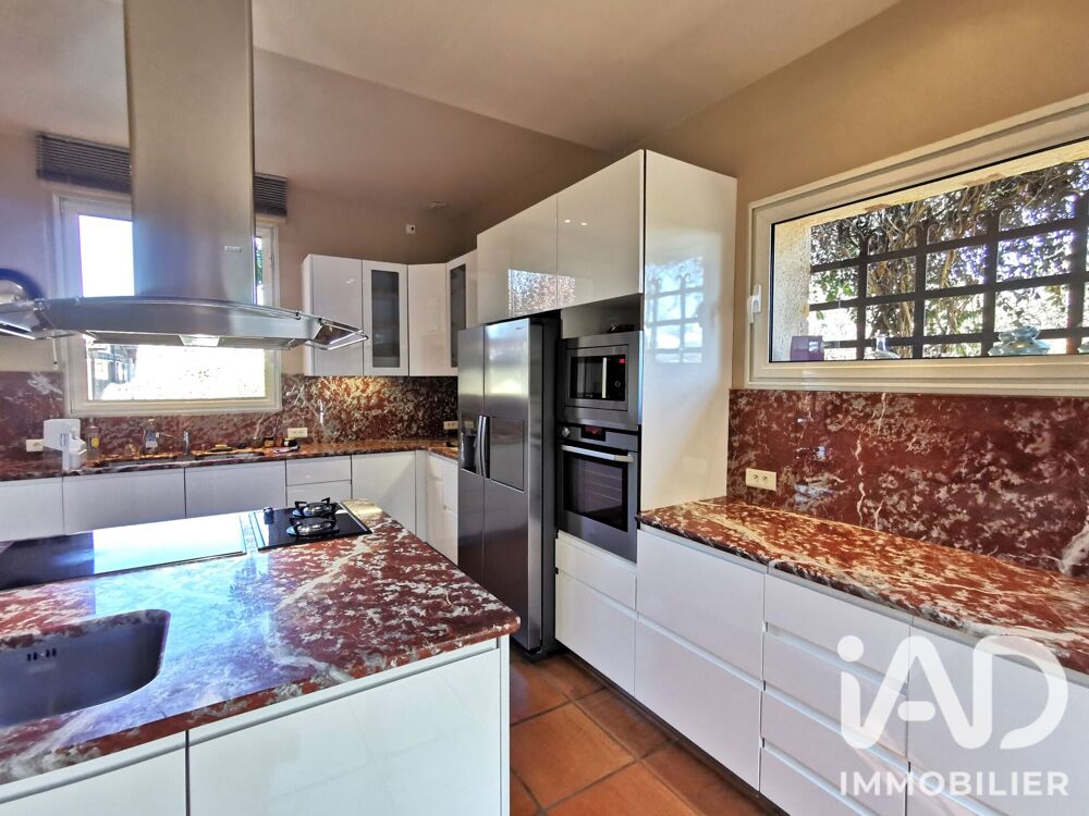 à vendre  Maison Figeac (46100)