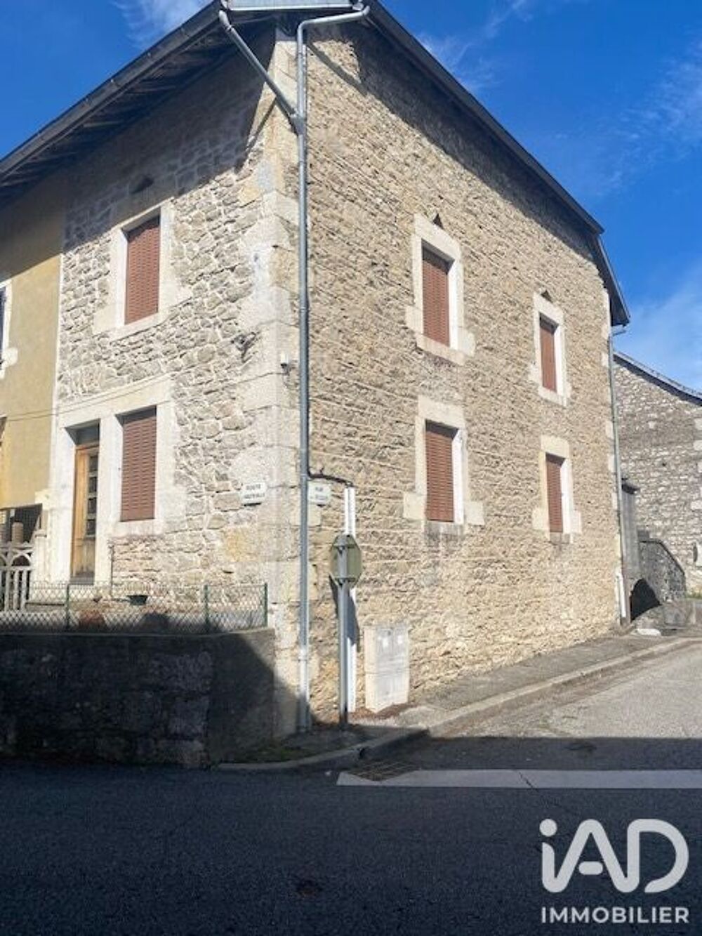 Vente Maison Vente Maison de village 4 pièces Virieu-le-grand