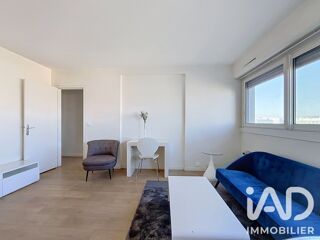  Appartement à louer 2 pièces 43 m²