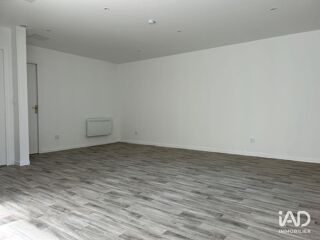   Location Bureaux 32 m&sup2; Épernay