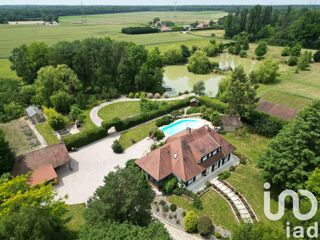  Maison à vendre 8 pièces 216 m²