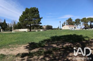  Terrain à vendre 697 m²