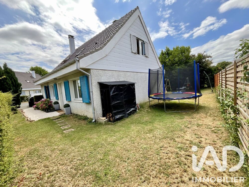 Vente Maison Vente Maison traditionnelle 6 pièces Guyancourt