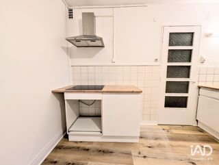  Appartement à louer 3 pièces 95 m²