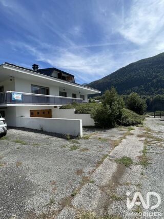  Maison à vendre 12 pièces 246 m²