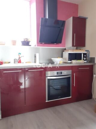  Appartement à louer 3 pièces 64 m²