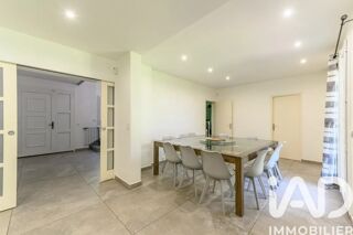  Maison � vendre 8 pi�ces 232 m�