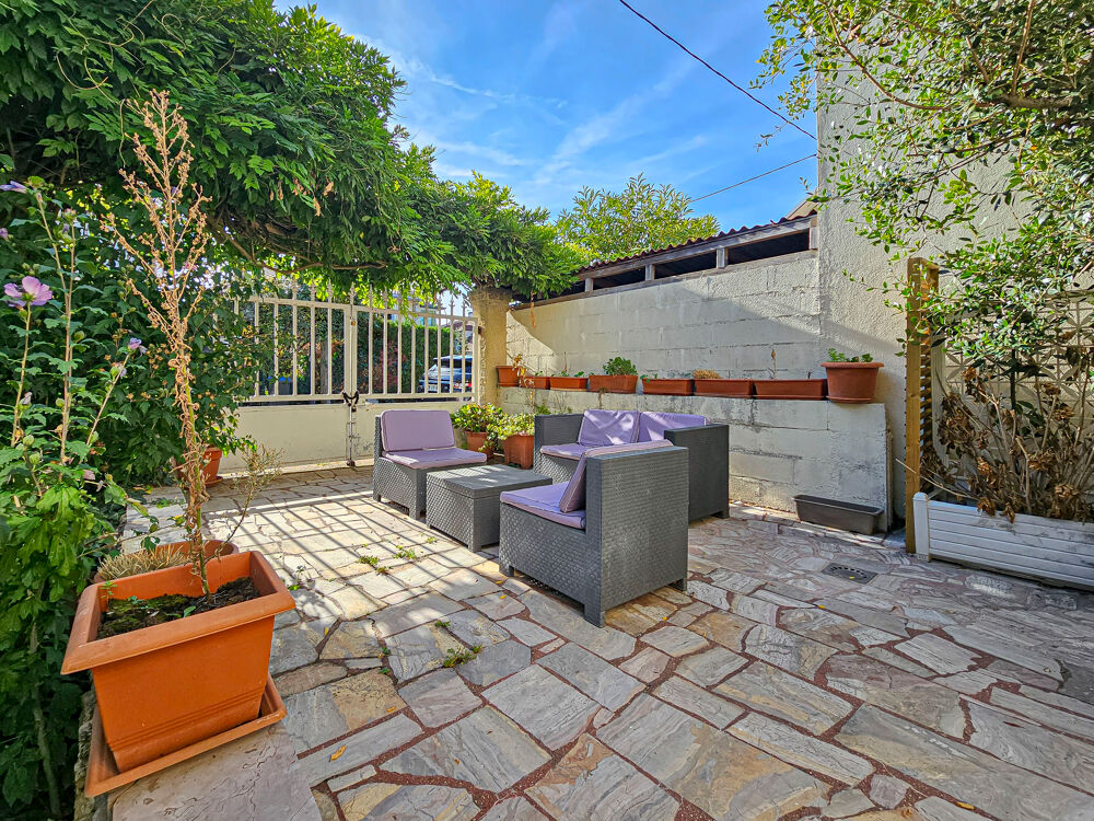 Maison de famille avec deux T2 indépendants, jardin et 417 m² de terrain  Noisy-le-Grand