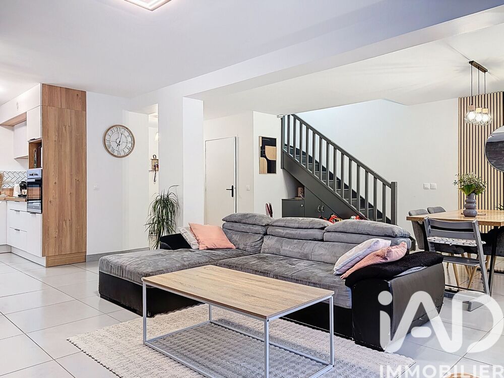 Vente Maison Vente Maison/villa 5 pièces Émancé