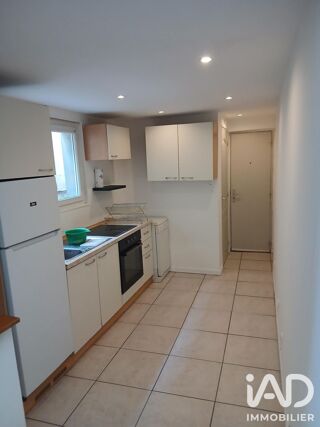  Appartement à louer 3 pièces 69 m²