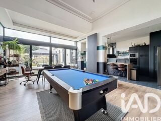  Maison � vendre 10 pi�ces 247 m�
