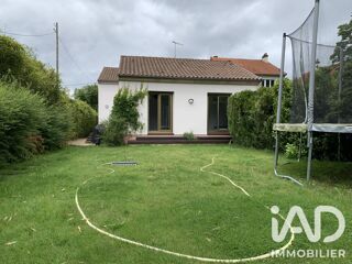  Maison à louer 6 pièces 163 m²