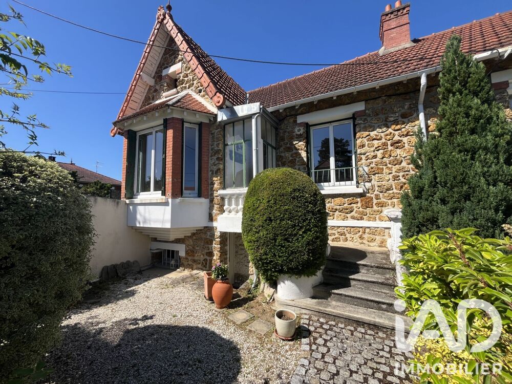 Vente Maison Vente Maison traditionnelle 5 pièces Sainte-geneviève-des-bois