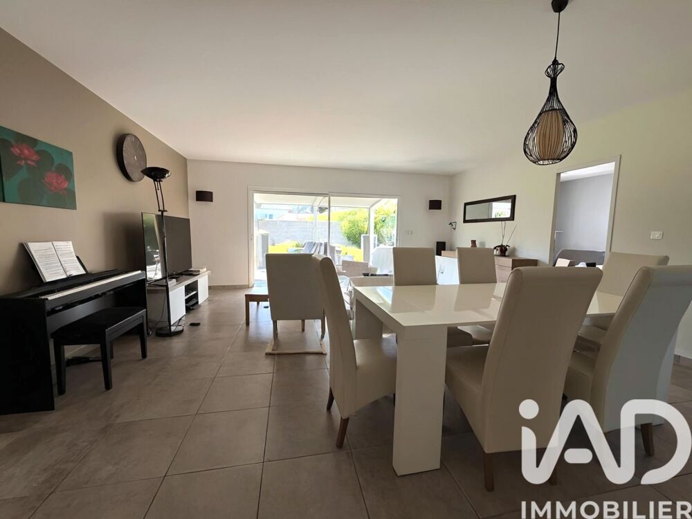 Vente Maison Vente Maison/villa 6 pièces Rochefort