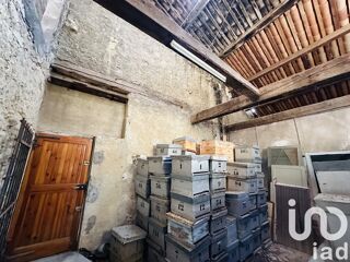  Parking / Garage à vendre 130 m²