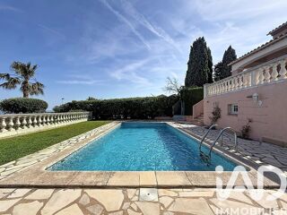  Maison � vendre 9 pi�ces 209 m�