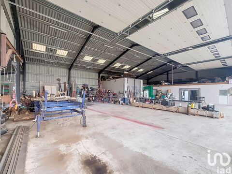   Vente Hangar 690 m&sup2; 