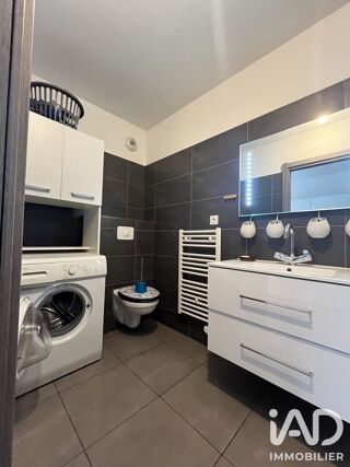  Appartement à louer 2 pièces 45 m²