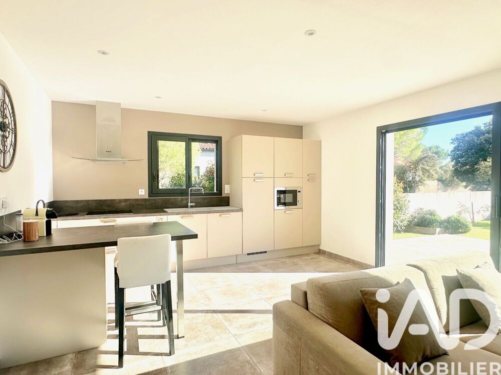 à vendre  Maison Uchaux (84100)