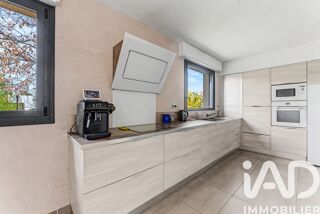  Maison à vendre 7 pièces 218 m²