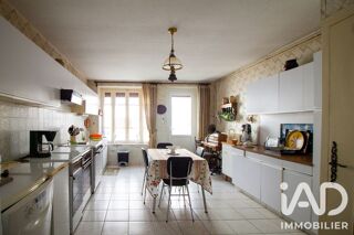  Maison à vendre 7 pièces 215 m²