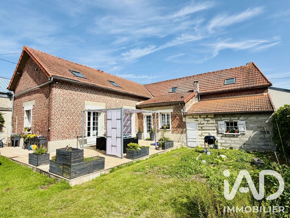 vente Maison - 8 pièce(s) - 187 m² Levergies (02420)