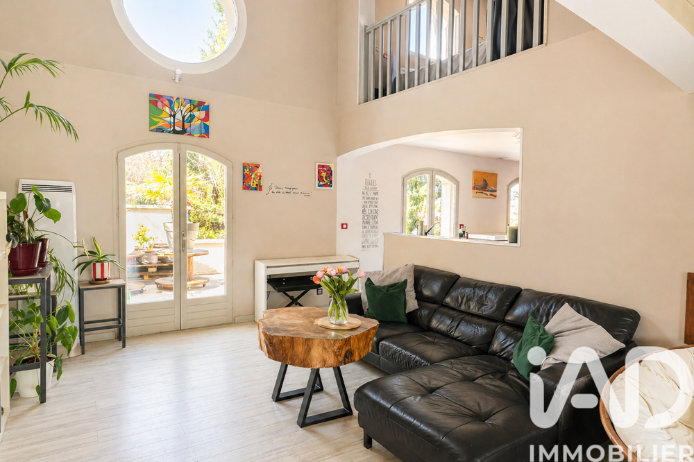 Maison 6 pièces 200 m² · à Saint-Savin · 200 m² · 450 000 €