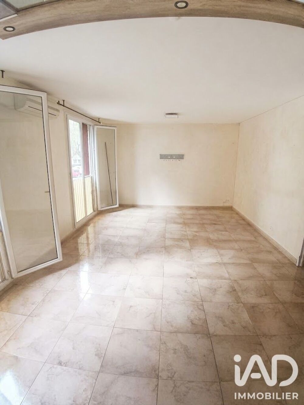 Vente Appartement Vente Appartement 3 pièces Salon-de-provence