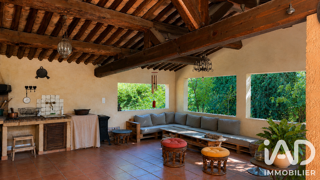  Maison à vendre 8 pièces 232 m²