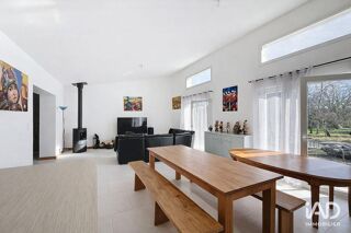  Maison à vendre 9 pièces 226 m²