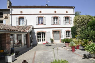  Maison à vendre 10 pièces 385 m²