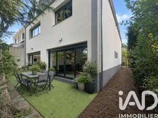  Immeuble à vendre 294 m²
