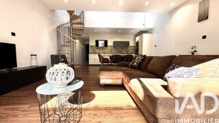  Appartement à louer 3 pièces 77 m²