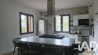  Maison à louer 6 pièces 191 m²