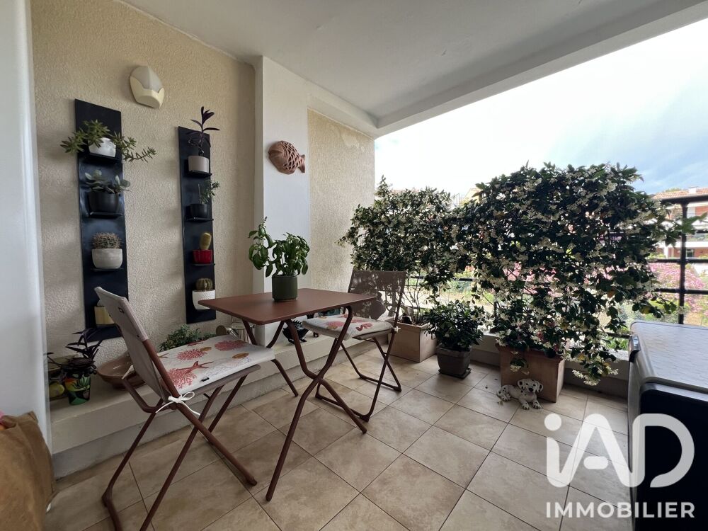 à vendre  Appartement Saint-Raphaël (83700)