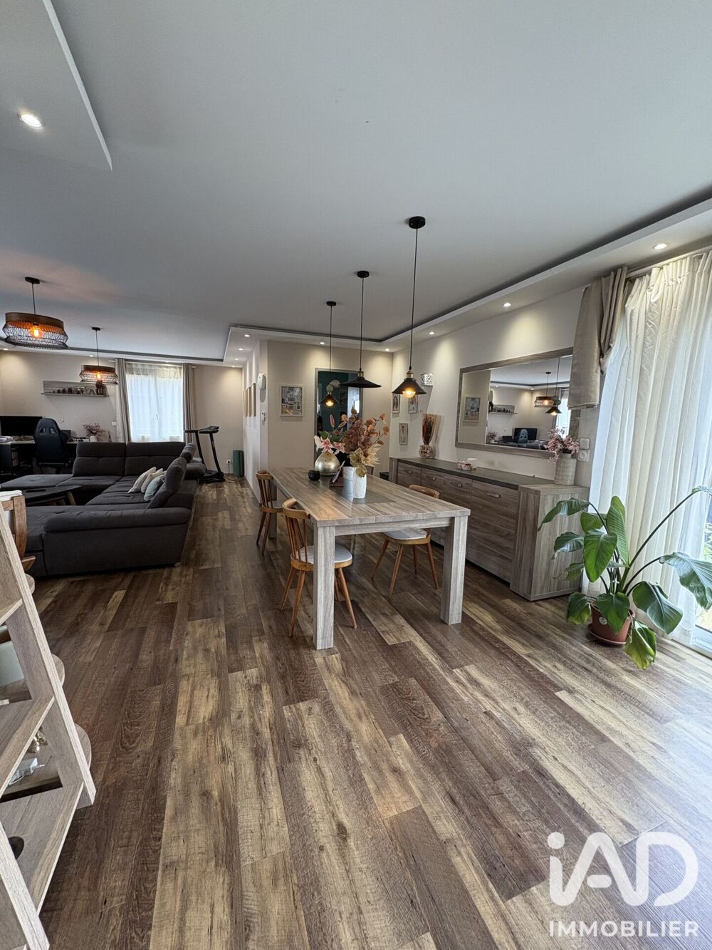 Vente Maison Vente Maison/villa 6 pièces Bourges